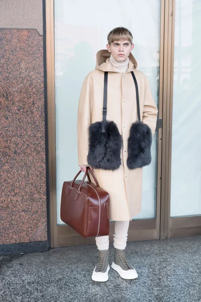 Look 6